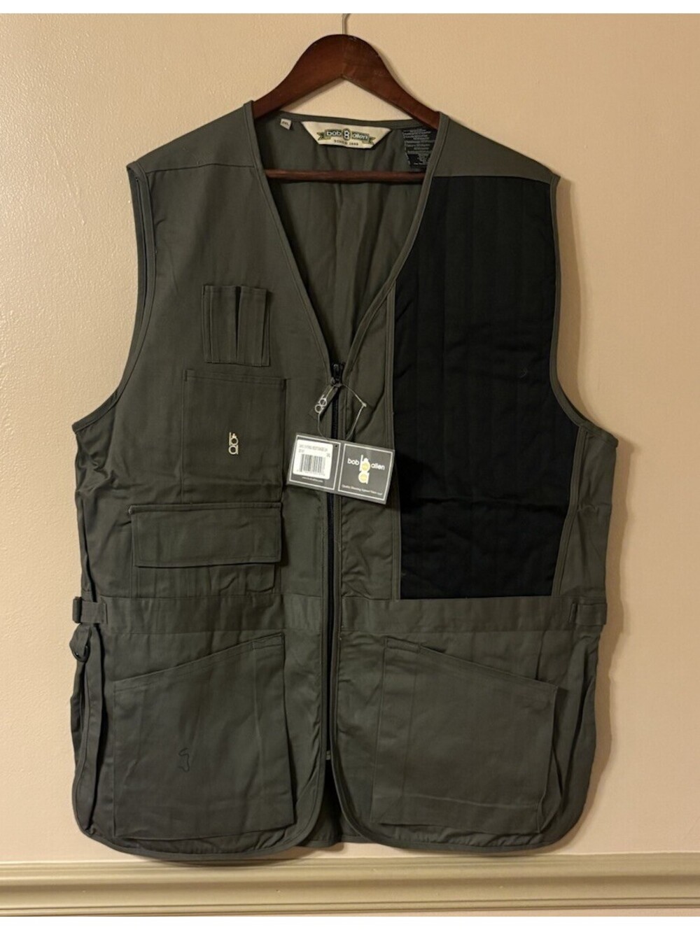 Bob Allen Shooting/Hunting Vest Left Handed Men’s 2XL Sage/Black Trap Skeet NWT